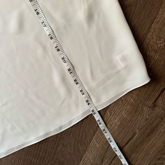 Theory | 100% Silk Ribbed Neck Shell Top - Picture 9 of 10